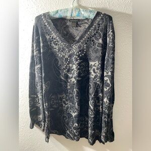Susan Lawrence sweater XL.